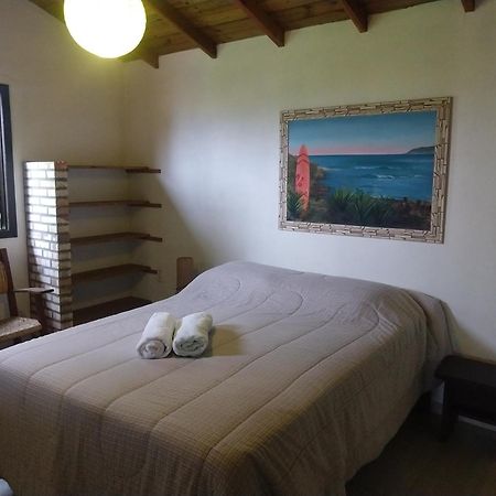 Pousada Vale Verde Bungalows - Praia Do Rosa - Sc ภายนอก รูปภาพ