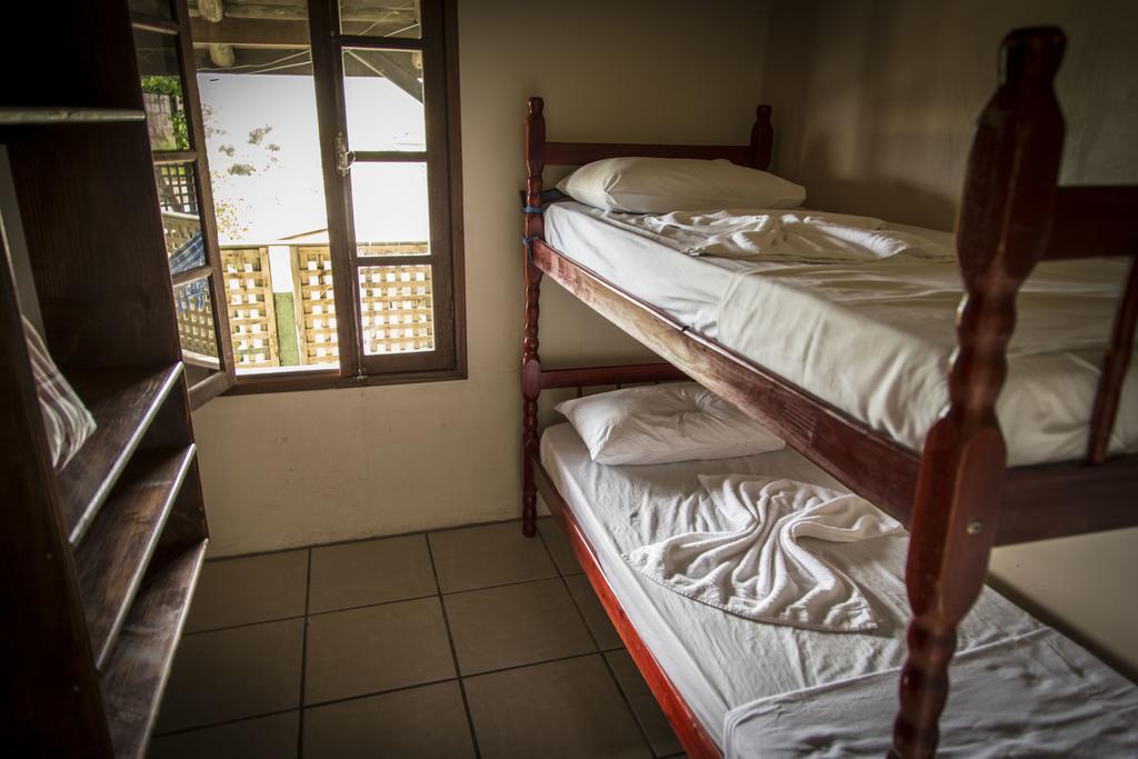 Pousada Vale Verde Bungalows - Praia Do Rosa - Sc ห้อง รูปภาพ
