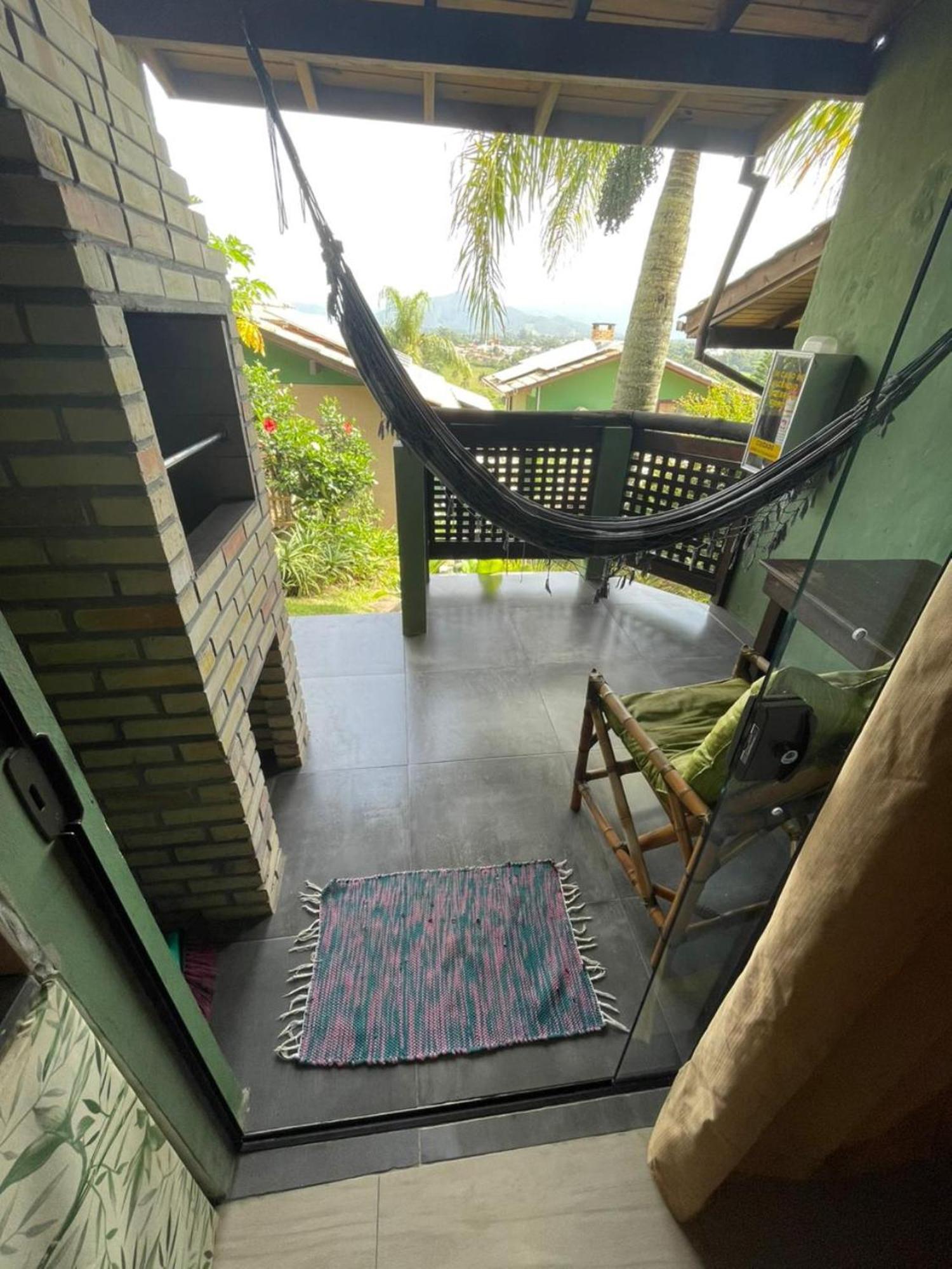 Pousada Vale Verde Bungalows - Praia Do Rosa - Sc ภายนอก รูปภาพ