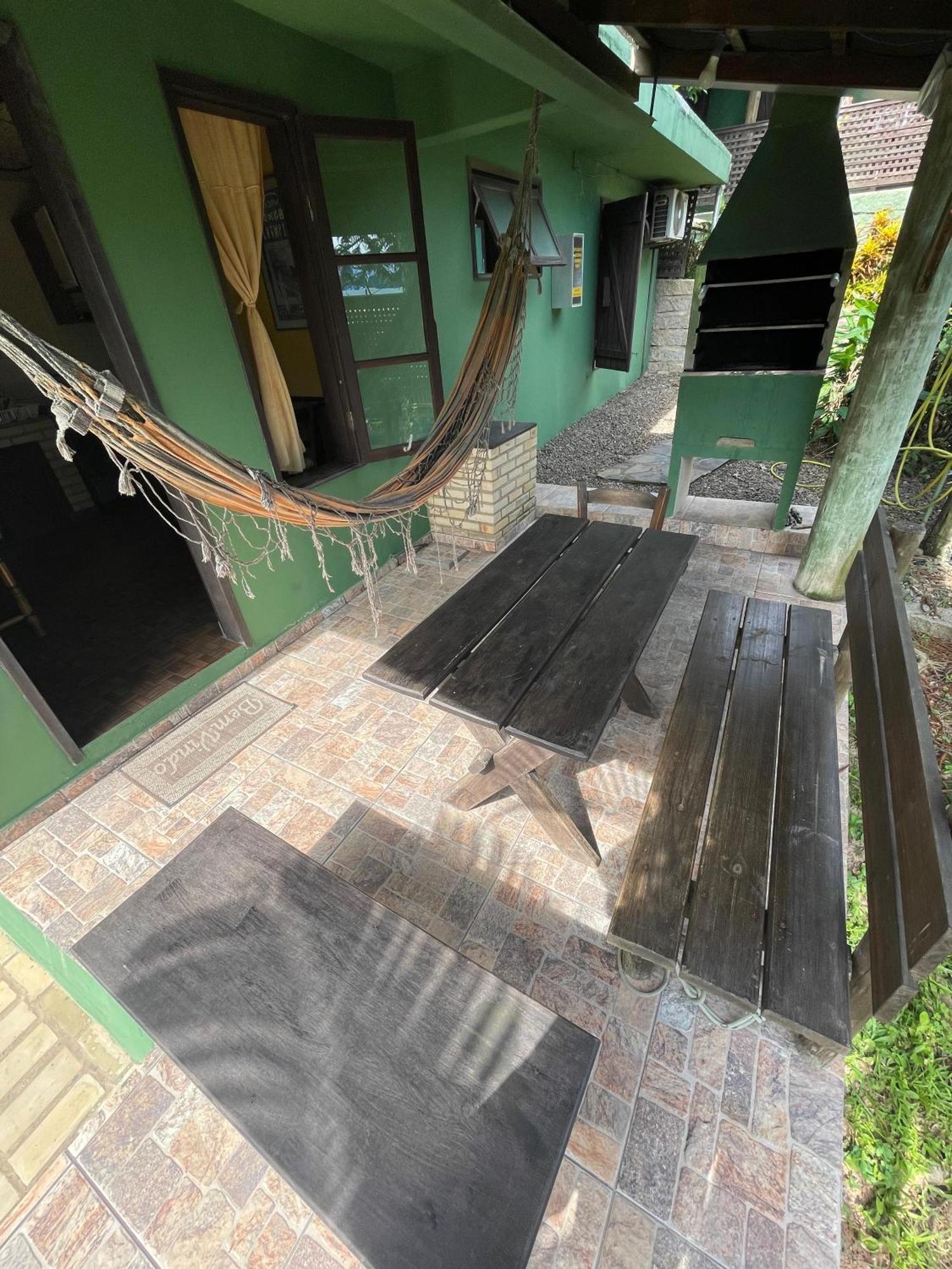 Pousada Vale Verde Bungalows - Praia Do Rosa - Sc ภายนอก รูปภาพ