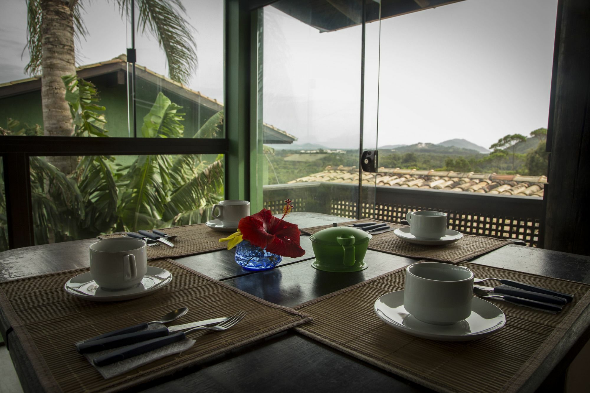 Pousada Vale Verde Bungalows - Praia Do Rosa - Sc ภายนอก รูปภาพ