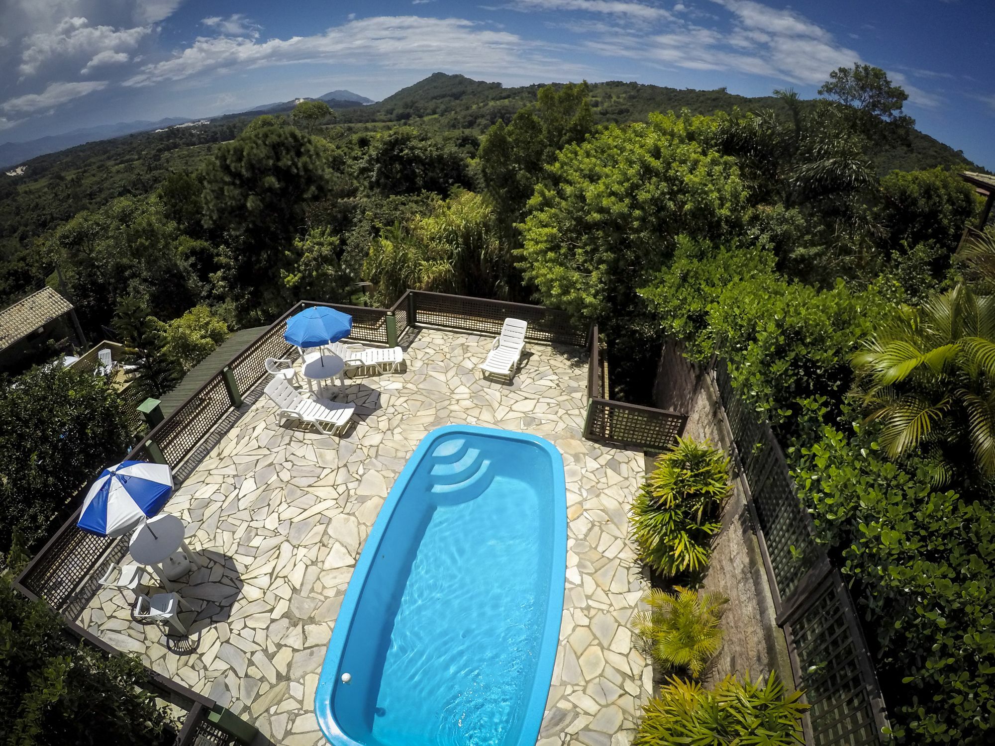 Pousada Vale Verde Bungalows - Praia Do Rosa - Sc ภายนอก รูปภาพ